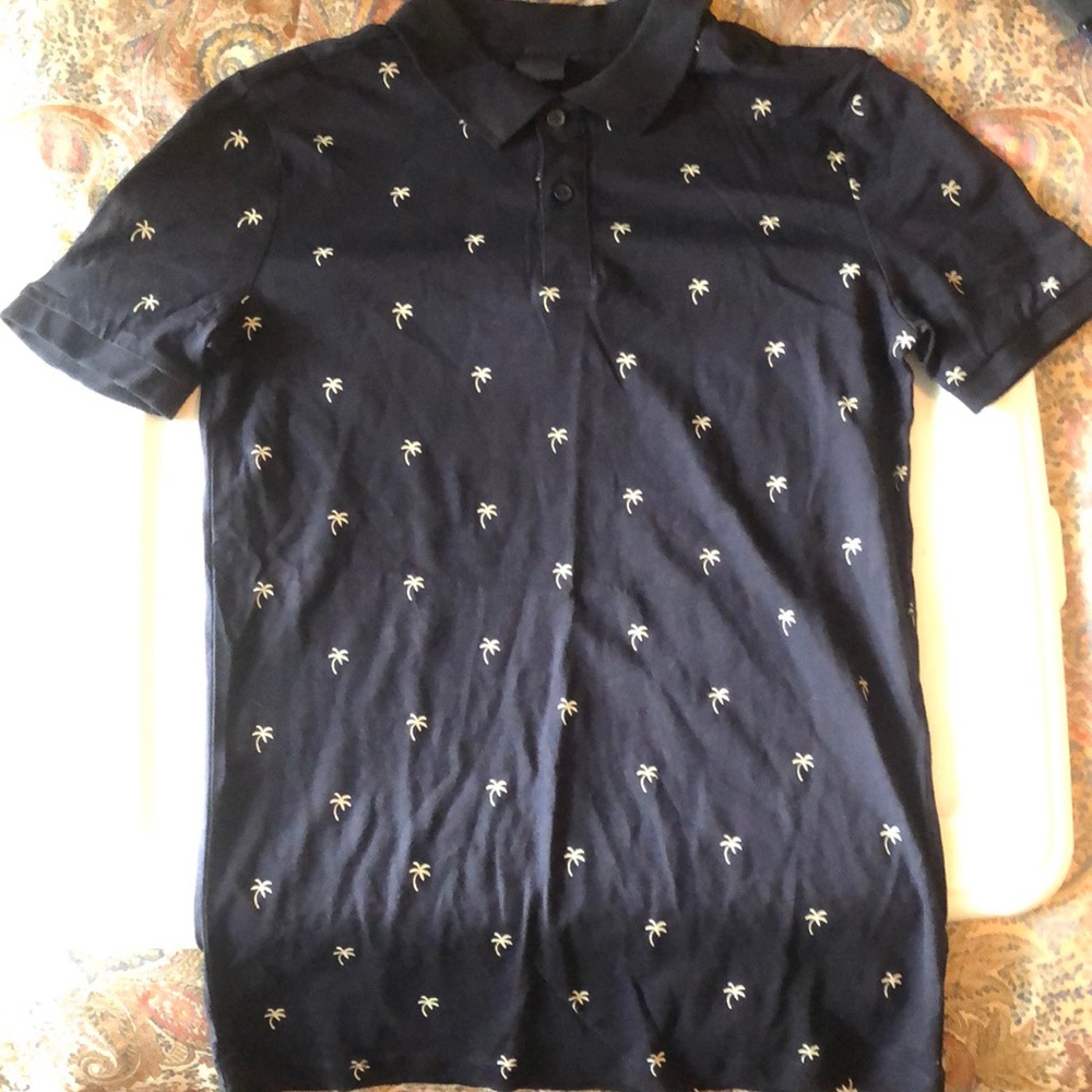 Blue dress shirt